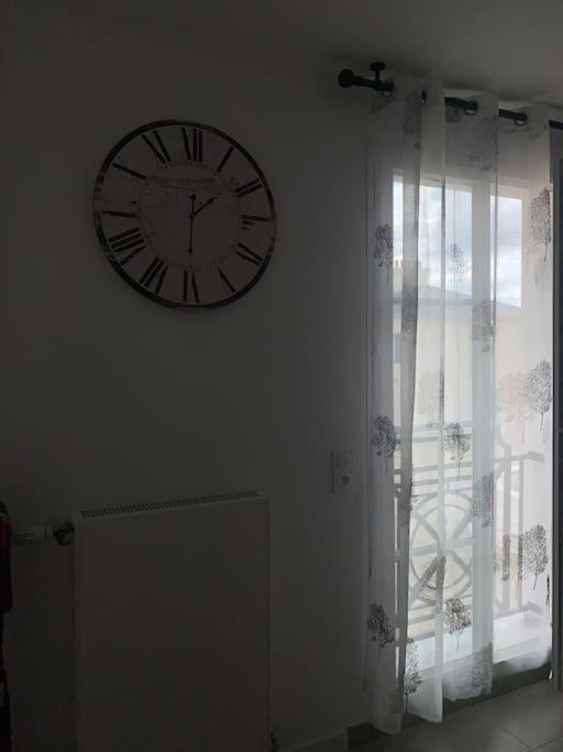 Superbe Appartement Tres Confortable Серрі Екстер'єр фото
